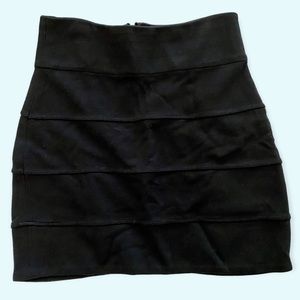 Aritzia Talula black mini skirt